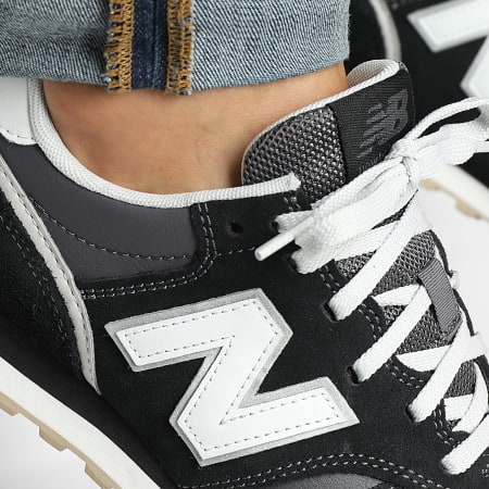 New balance 370 all black deals