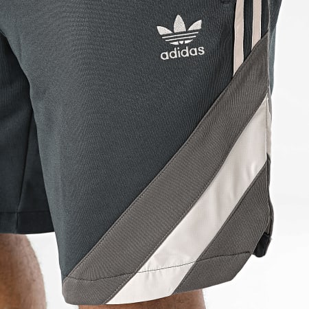 Adidas Originals - Short Jogging Real Madrid IM7468 Gris Anthracite