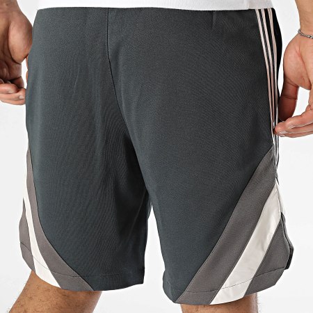 Adidas Originals - Short Jogging Real Madrid IM7468 Gris Anthracite