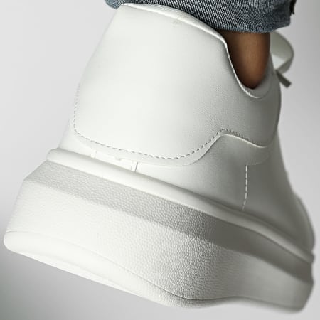 Classic Series - Baskets White