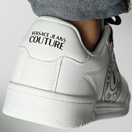 VERSACE｜SNEAKERS (Fondo Brooklyn Sneakers (77YA3SD1 ZP3 Versace Jeans Couture - Fondo Brooklyn 77YA3SD1-ZP347 White