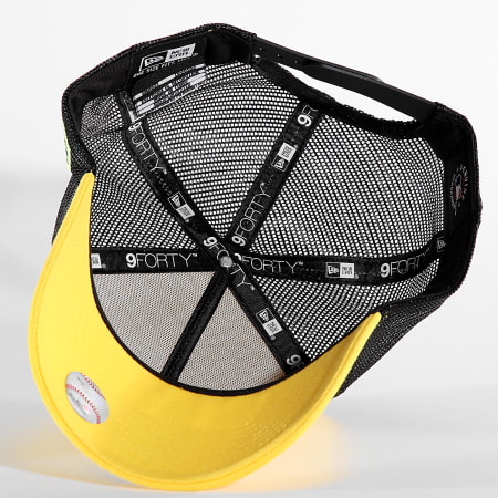 New Era - Casquette Trucker 9Forty NY 70874042 Jaune Noir
