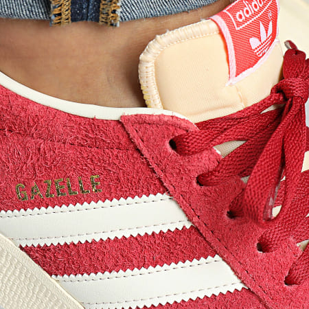 Adidas Originals - Baskets Gazelle IF9652 Team Victory Red Off White Cream White