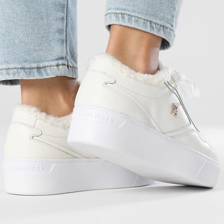 Tommy Hilfiger - Baskets Femme Essential Platform 8349 Ancient White