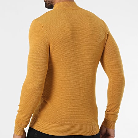 Classic Series Gele Mosterd Opstaande Kraag Sweater Ryses