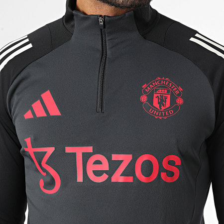 Adidas Performance - Manchester United IS8082 Gris Carbón Negro Rayas Sudadera Cuello Cremallera