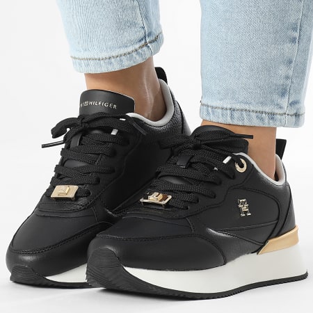Scarpe nere tommy hilfiger new arrivals