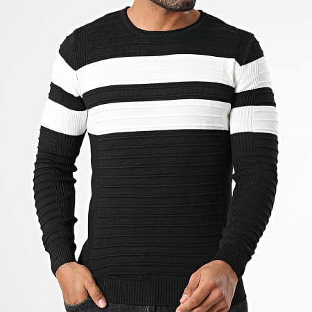 John H Pull Noir Ryses