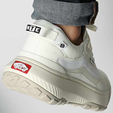 Vans Sneakers Mte Crosspath CVUFS81 Marshmallow Ryses
