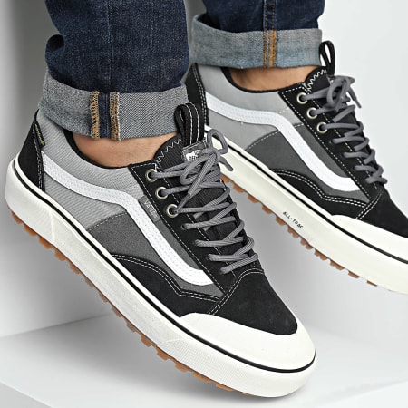 Vans Scarpe da ginnastica Mte Old Skool Waterproof CVNBH41 Nero Peltro Bianco Ryses