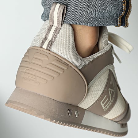 Emporio armani mesh run best sale