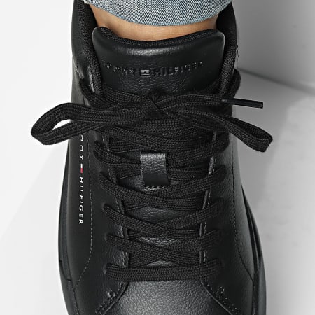 Tommy Hilfiger - Baskets Court Leather Grain Essential 5297 Black