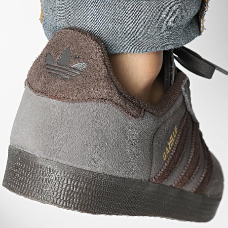 ★ADIDAS★ADIDAS GAZELLE CHARCOAL BROWN DARK BROWN IG2097★ s-l400.jpg