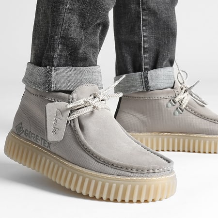 Goretex clarks deals