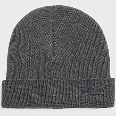 Superdry - Essential Logo Knitted Beanie Gris antracita