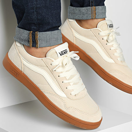 Suede vans gum sole clearance