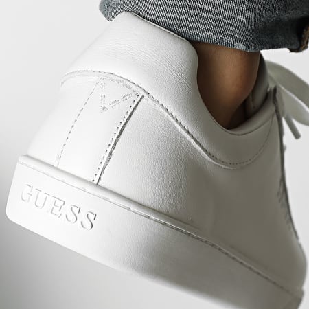 Guess - Baskets FMTNOLELE12 Off White