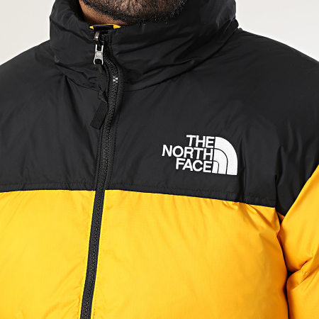 The North Face - Doudoune Capuche Retro Nuptse 1996 A3C8D Jaune Noir