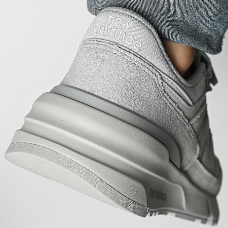 997 U997RMG Scarpe da ginnastica grigie e concrete
