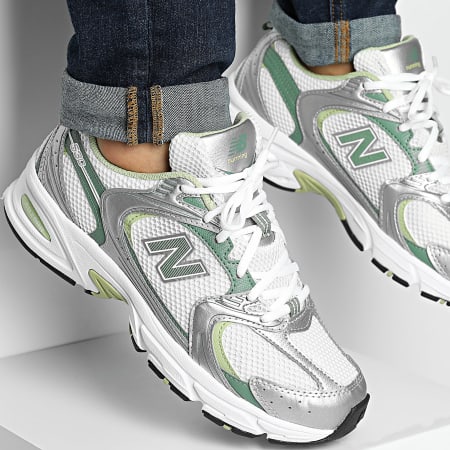 New Balance Zapatillas 530 MR530ADB Blanco Plata Metalizado Verde Mallard Ryses