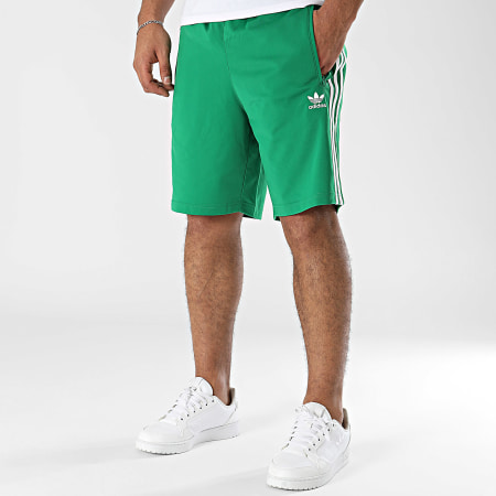 Adidas Originals - Short Jogging Fbird IM9420 Vert