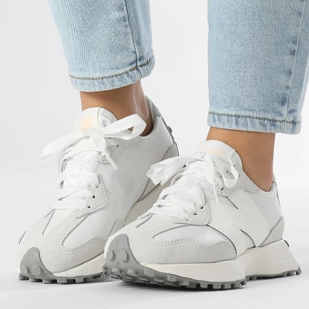 New Balance - Women's 327 WS327MT Rain Cloud Sea Salt Nimbus Cloud