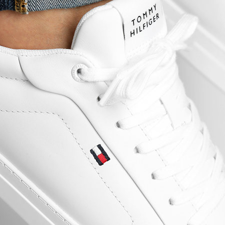 Tommy Hilfiger - Baskets Icon Court Leather Flag 5317 White