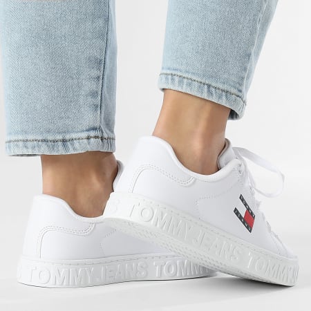 Tommy Jeans - Baskets Femme Logo Outsole Sneaker Essential 2703 White
