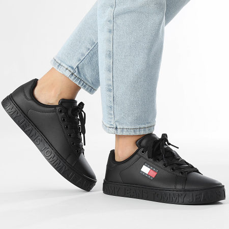 Tommy Jeans - Baskets Femme Logo Outsole Sneaker Essential 2703 Black