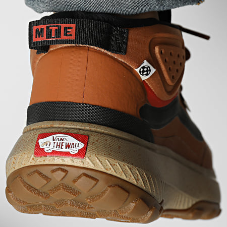 Vans - Sneakers Mte Crosspath Mid CVVN1Z1 Glazed Ginger - Ryses