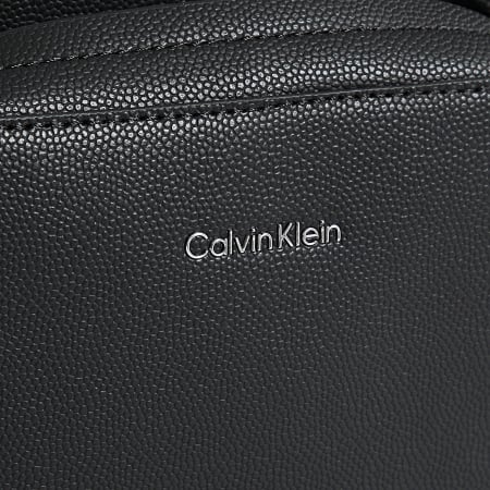 Calvin Klein - Sacoche Must Reporter 2763 Noir