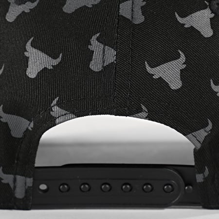 New Era - Casquette Team Monogram 9Forty Bulls 60580846 Noir Gris