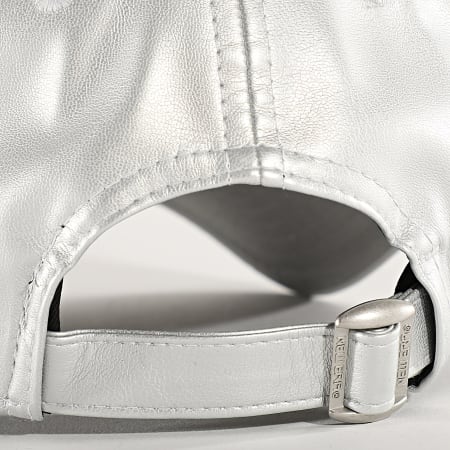 New Era - Casquette Femme 9Forty Midi Pu NY 60580745 Argenté
