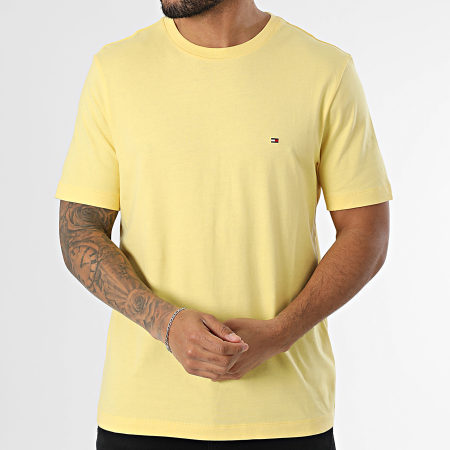 Tommy Hilfiger - Tee Shirt Essential Seasonal 9995 Jaune