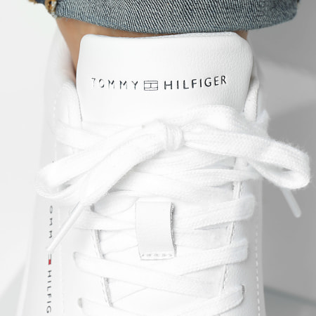Tommy Hilfiger - Baskets Court Leather Detail Essential 5367 White Sandal Wood