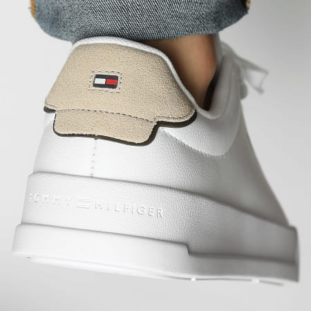 Tommy Hilfiger - Baskets Court Leather Detail Essential 5367 White Sandal Wood