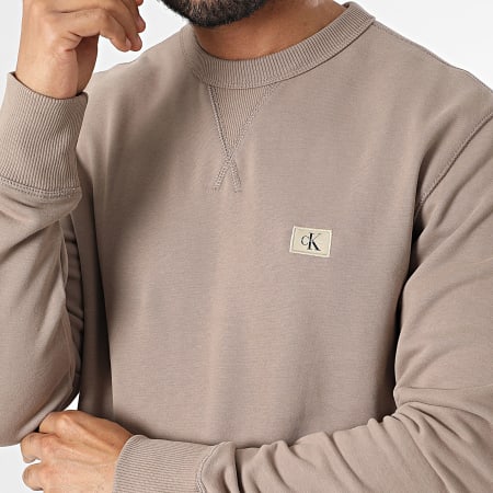 Calvin Klein - Sweat Crewneck 7115 Taupe