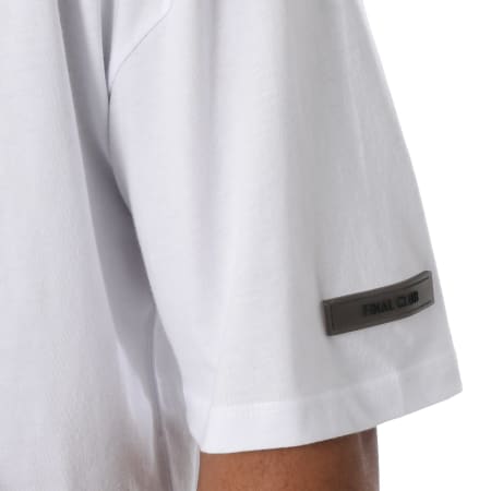 Final Club - Tee Shirt Oversize Large Embleme Front Blanco