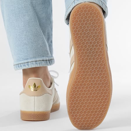 Adidas Originals - Baskets Femme Gazelle J IH7506 Cream White Magic Beige Gum3