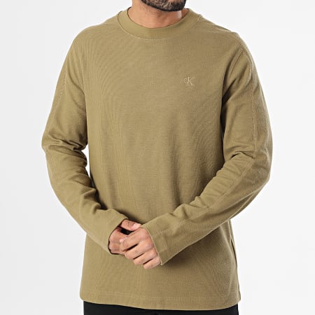 Calvin Klein - Tee Shirt Manches Longues 6751 Vert Kaki