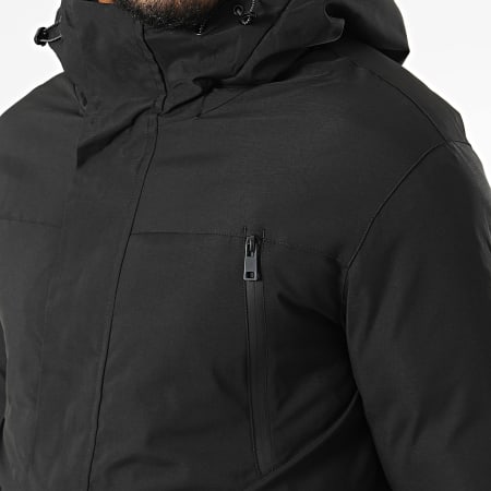 KZR - Parka negra con capucha