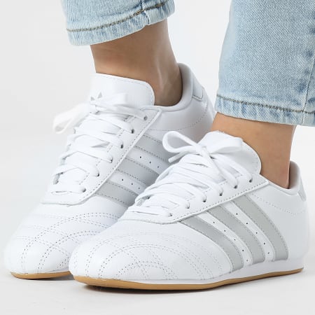 Adidas Originals Scarpe da ginnastica da donna adidas Taekwondo Lace W JS1192 Footwear White Silver Metallic Gum3 Ryses