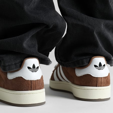 Adidas Sportswear - Baskets Campus 00s GY6433 Campus 00s GY6433 Strong Bark Footwear White Off White