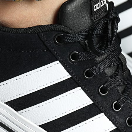 Scarpe adidas chicago bulls cheap