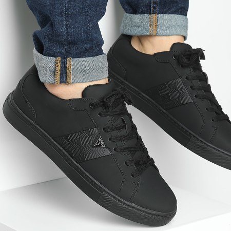 Guess - Baskets FMPTIIELL12 Black