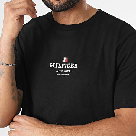 Tommy Hilfiger - Tee Shirt 8980 Noir
