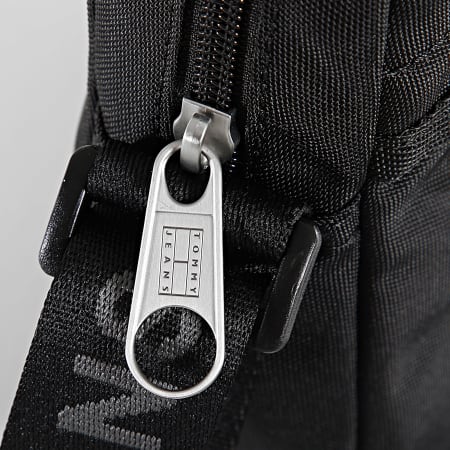 Tommy Jeans - Sacoche Essential Daily Reporter 2903 Noir