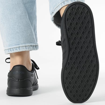 Adidas Sportswear - Baskets Femme Breaknet Sleek IH5422 Core Black Iron Metallic