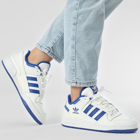 Adidas Originals - Baskets Femme Forum Low CL IH7917 Core White Royal Blue