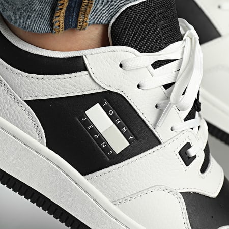 Tommy Jeans - Baskets Retro Basket Cupsole Tumble 1513 Ecru